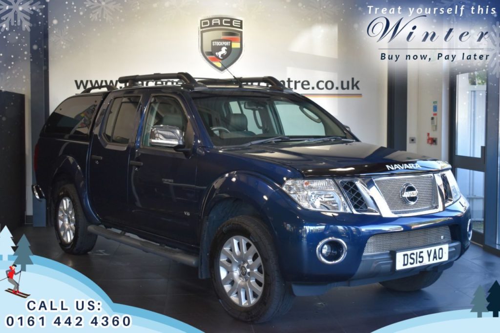 Used 2015 BLUE NISSAN NAVARA PICK UP 3.0 OUTLAW DCI 4X4 SHR DCB 4DR AUTO 228 BHP (reg. 2015-05-28) for sale in Trafford