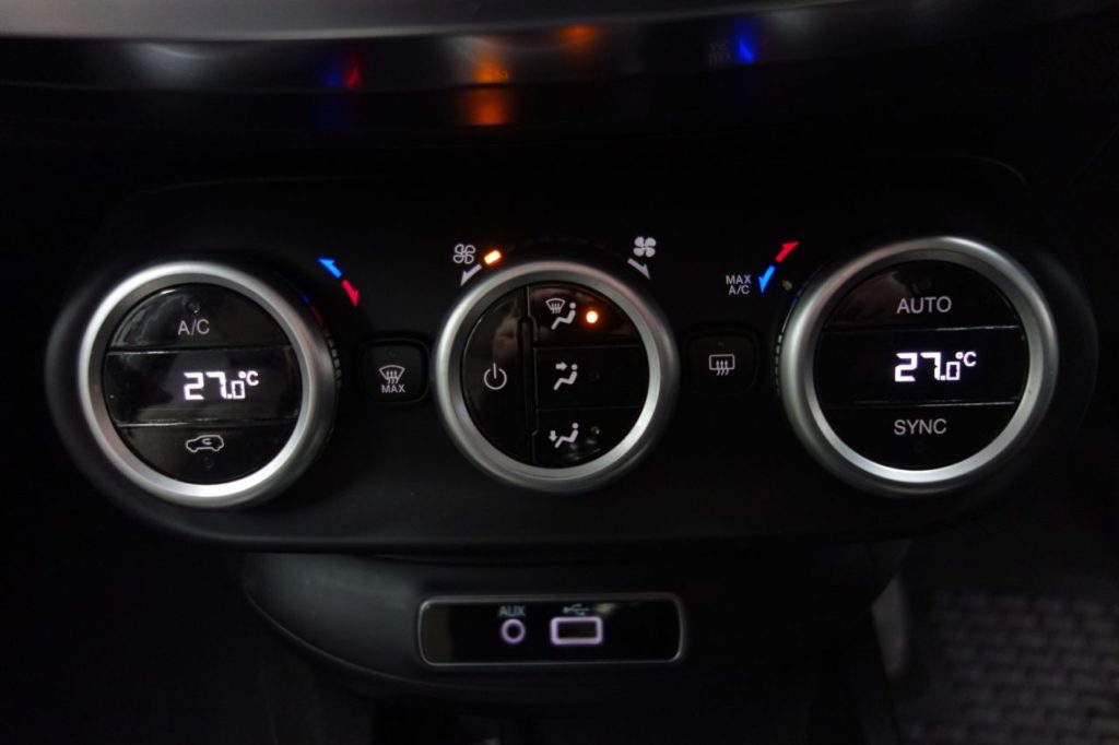 Used_2015_GREY_FIAT_500X_1