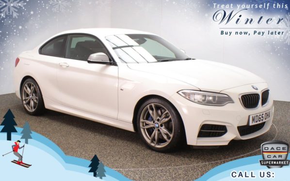 Used 2015 WHITE BMW 2 SERIES Coupe 3.0 M235I 2d AUTO 322 BHP (reg. 2015-12-18) for sale in Chadderton