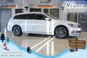 Used 2015 WHITE VOLKSWAGEN PASSAT Estate 2.0 GT TDI BLUEMOTION TECHNOLOGY 5d 148 BHP (reg. 2015-11-10) for sale in Cheadle