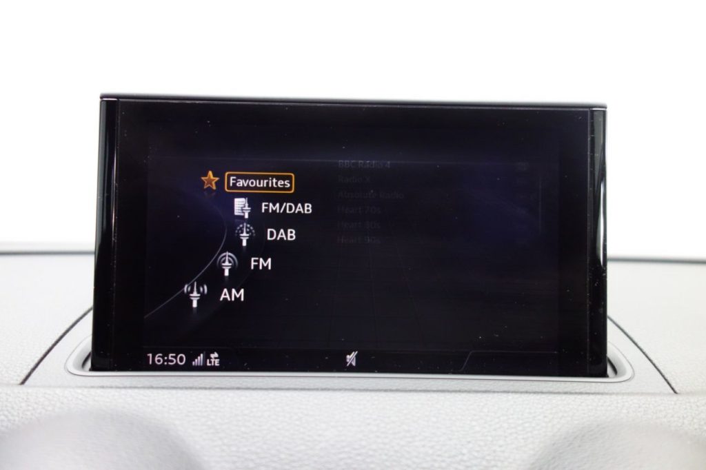 Used_2016_BLACK_AUDI_A3_1