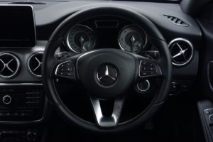 Used_2016_GREY_MERCEDES-BENZ_CLA_2