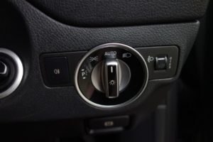 Used_2016_GREY_MERCEDES-BENZ_CLA_2