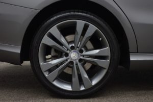Used_2016_GREY_MERCEDES-BENZ_CLA_2