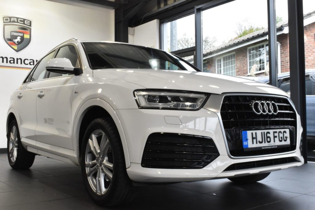 Used_2016_WHITE_AUDI_Q3_1