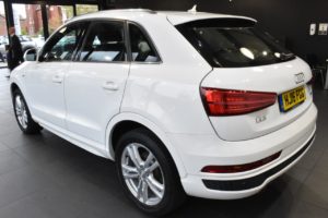 Used_2016_WHITE_AUDI_Q3_1