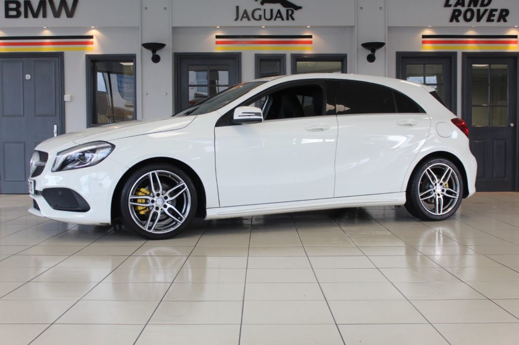 Used_2016_WHITE_MERCEDES-BENZ_A-CLASS_1