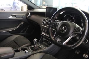 Used_2016_WHITE_MERCEDES-BENZ_A-CLASS_1