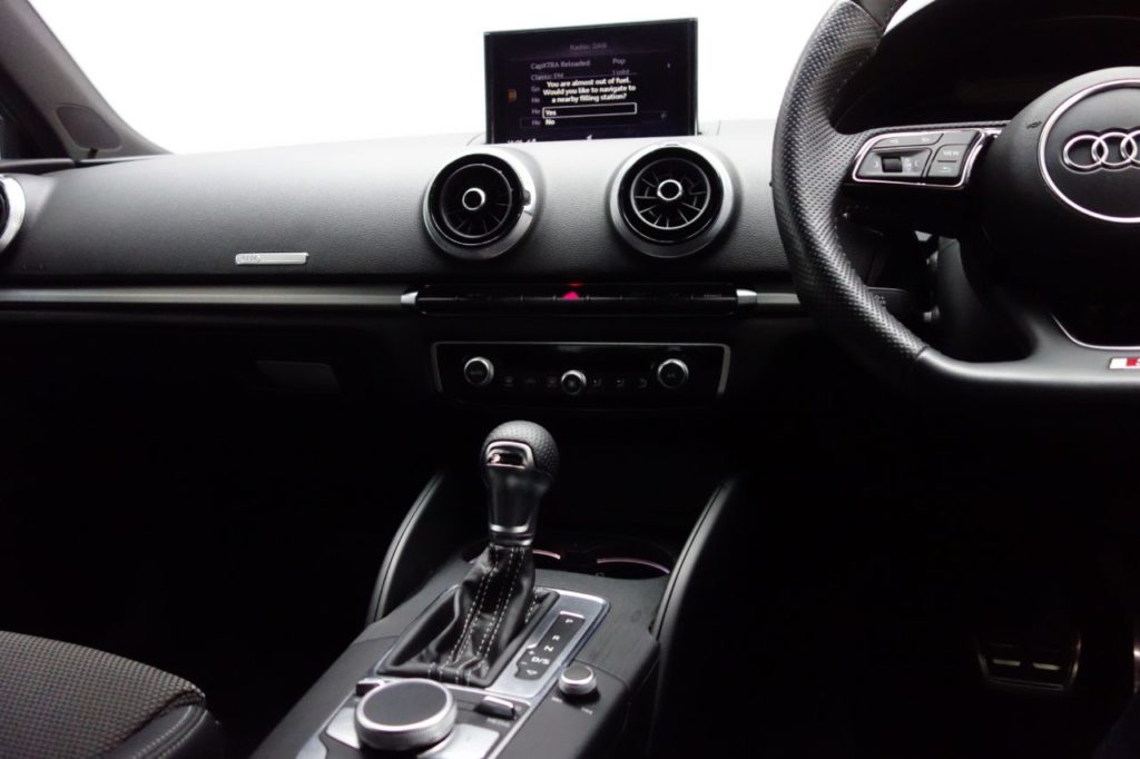 Used_2017_BLACK_AUDI_A3_1