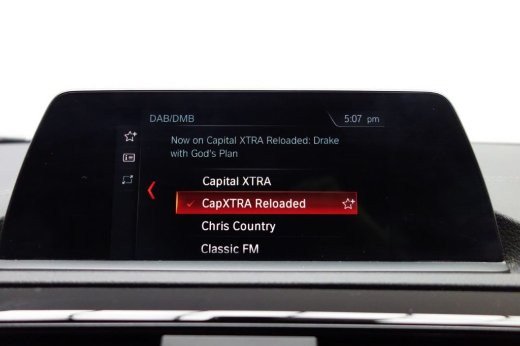 Used_2017_BLACK_BMW_1-SERIES_1