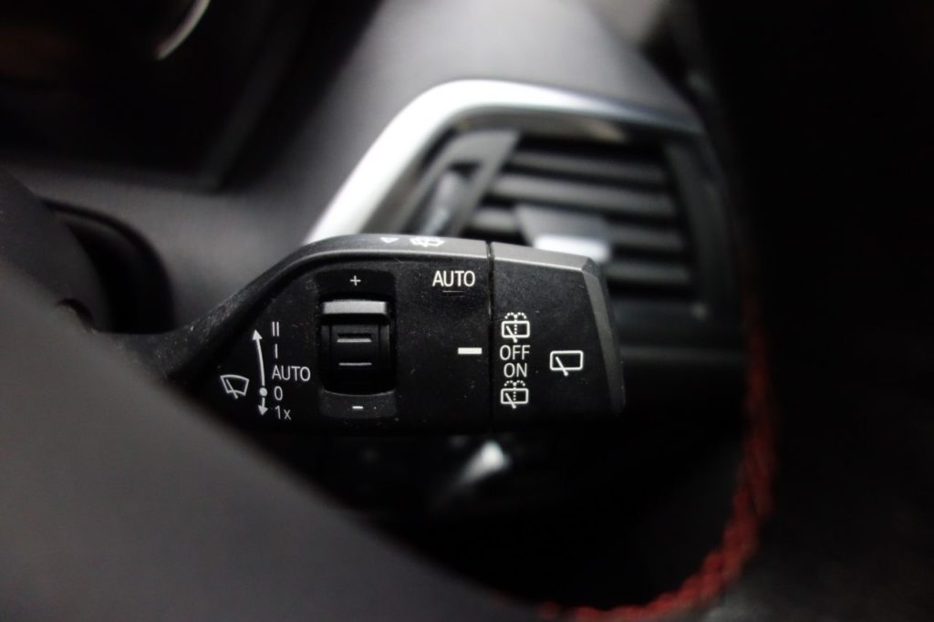 Used_2017_BLACK_BMW_1-SERIES_1