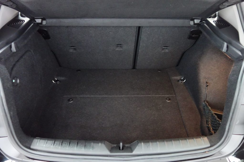 Used_2017_BLACK_BMW_1-SERIES_1