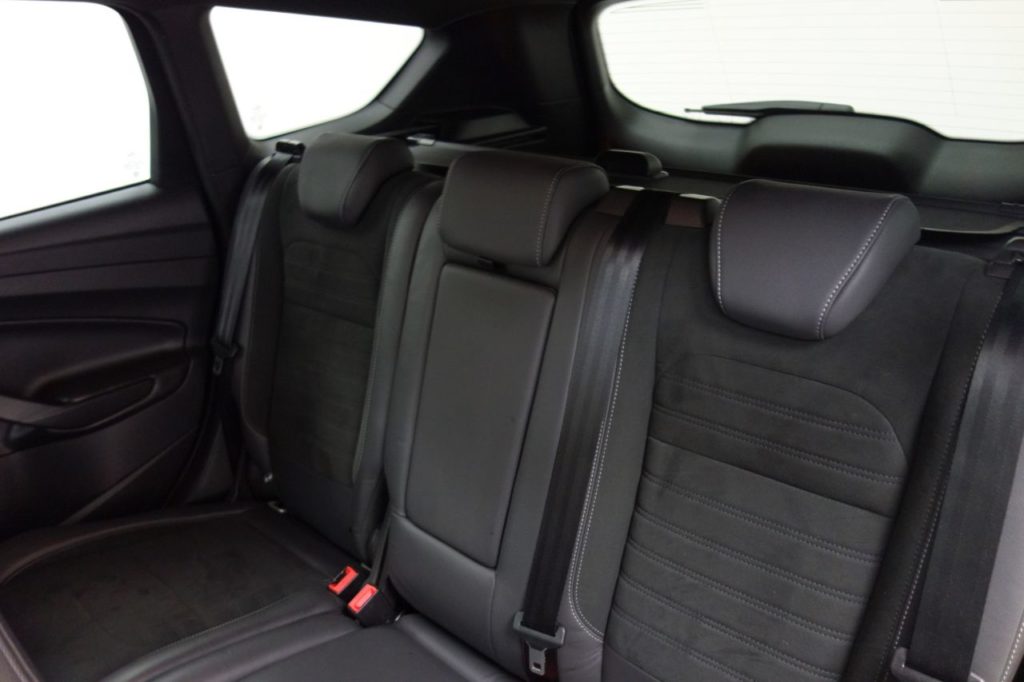 Used_2017_BLACK_FORD_KUGA_2