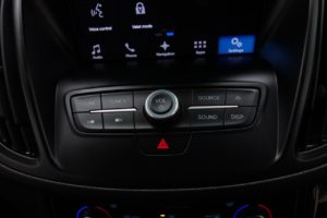 Used_2017_BLACK_FORD_KUGA_2