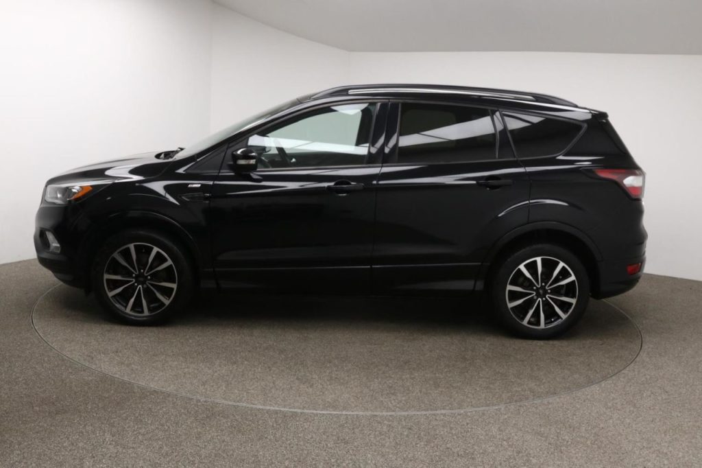 Used_2017_BLACK_FORD_KUGA_2
