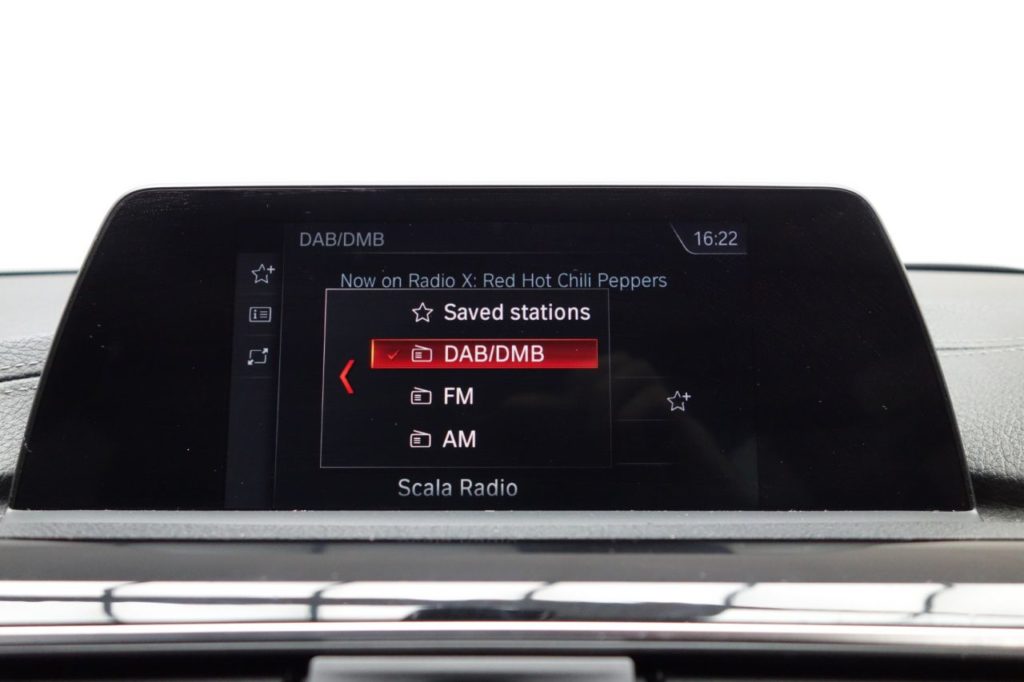 Used_2017_GREY_BMW_3-SERIES_2