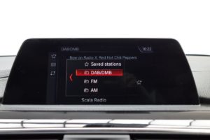 Used_2017_GREY_BMW_3-SERIES_2