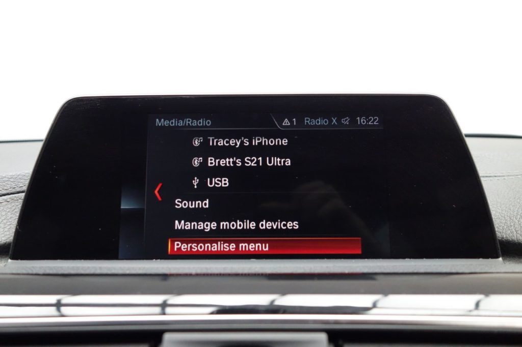 Used_2017_GREY_BMW_3-SERIES_2