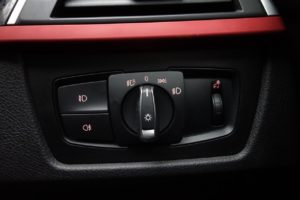 Used_2017_GREY_BMW_3-SERIES_2