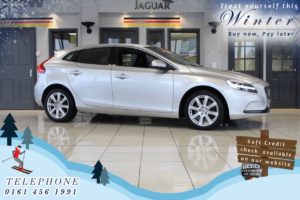 Used 2017 SILVER VOLVO V40 Hatchback 2.0 D3 INSCRIPTION 5d 148 BHP (reg. 2017-06-22) for sale in Cheadle