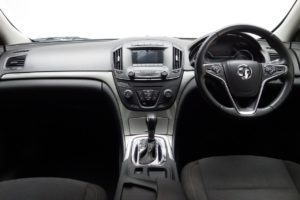 Used_2014_GREY_VAUXHALL_INSIGNIA_2