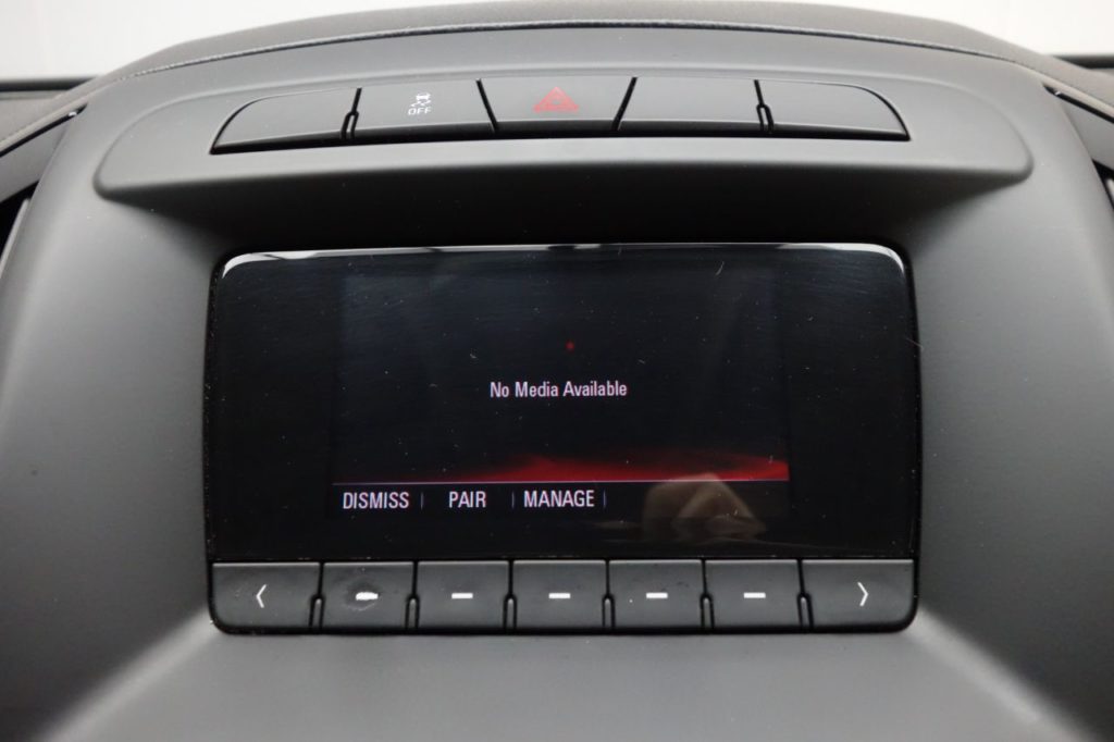 Used_2014_GREY_VAUXHALL_INSIGNIA_2
