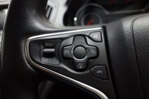 Used_2014_GREY_VAUXHALL_INSIGNIA_2