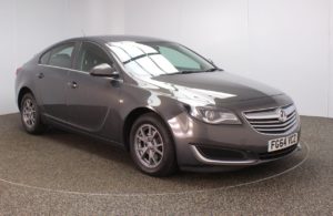 Used 2014 GREY VAUXHALL INSIGNIA Hatchback 2.0 DESIGN CDTI 5d AUTO 128 BHP (reg. 2014-12-05) for sale in Crompton