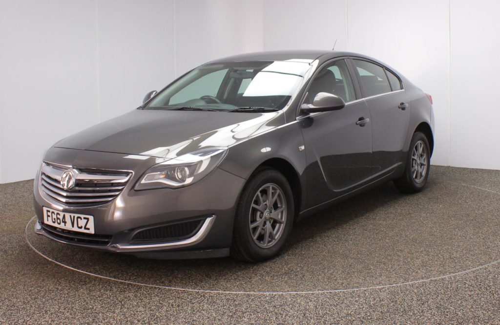 Used_2014_GREY_VAUXHALL_INSIGNIA_2