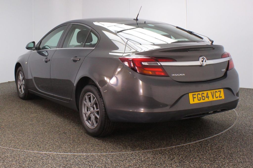 Used_2014_GREY_VAUXHALL_INSIGNIA_2