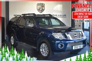 Used 2015 BLUE NISSAN NAVARA PICK UP 3.0 OUTLAW DCI 4X4 SHR DCB 4DR AUTO 228 BHP (reg. 2015-05-28) for sale in Altrincham