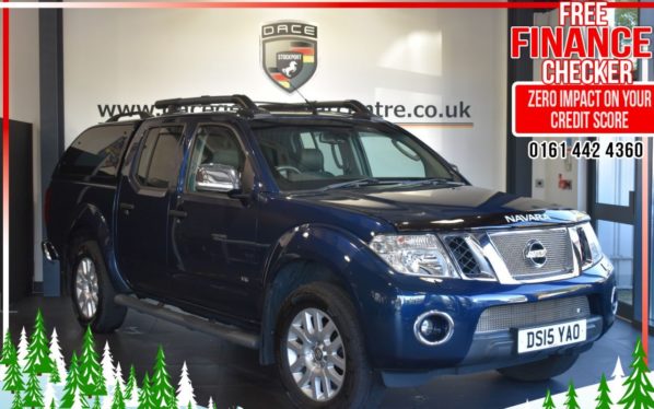 Used 2015 BLUE NISSAN NAVARA PICK UP 3.0 OUTLAW DCI 4X4 SHR DCB 4DR AUTO 228 BHP (reg. 2015-05-28) for sale in Altrincham