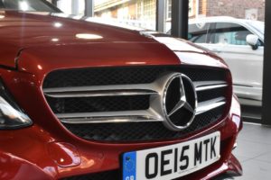 Used_2015_RED_MERCEDES-BENZ_C-CLASS_2