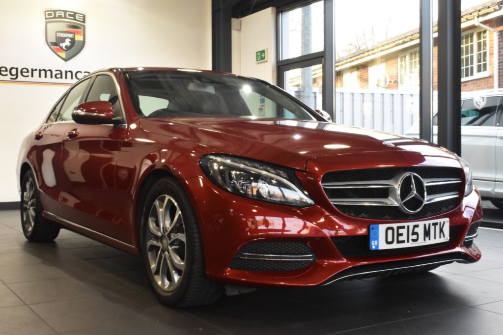 Used_2015_RED_MERCEDES-BENZ_C-CLASS_2