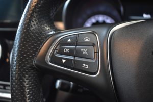 Used_2015_RED_MERCEDES-BENZ_C-CLASS_2