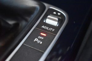 Used_2015_RED_MERCEDES-BENZ_C-CLASS_2