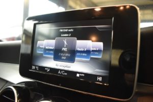 Used_2015_RED_MERCEDES-BENZ_C-CLASS_2