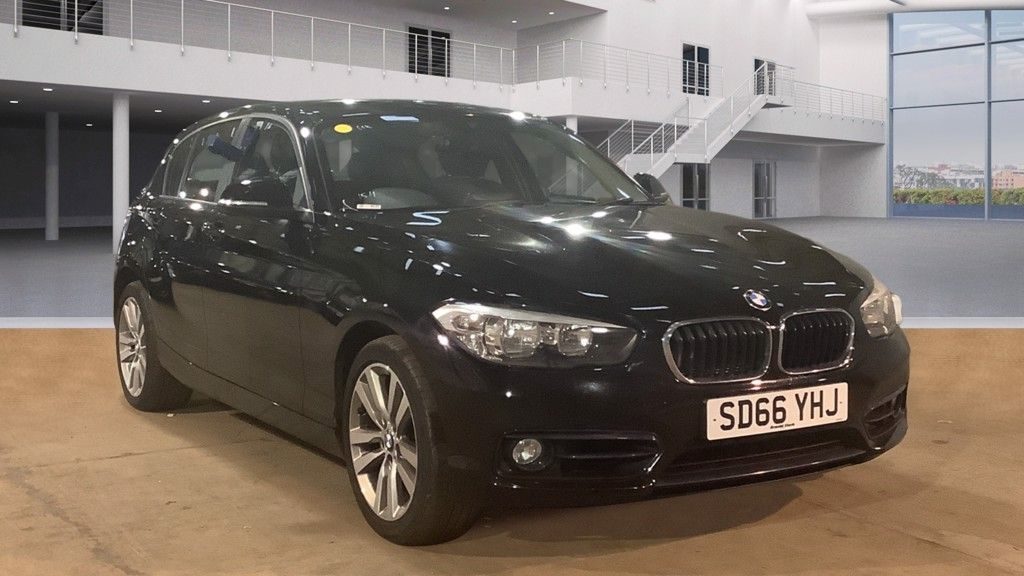Used 2016 BLACK BMW 1 SERIES Hatchback 2.0 118D SPORT 5d 147 BHP (reg. 2016-09-29) for sale in Crompton