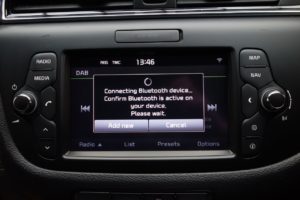 Used_2016_BLACK_KIA_CEED_1
