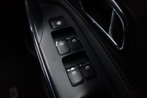 Used_2016_BLACK_KIA_CEED_1