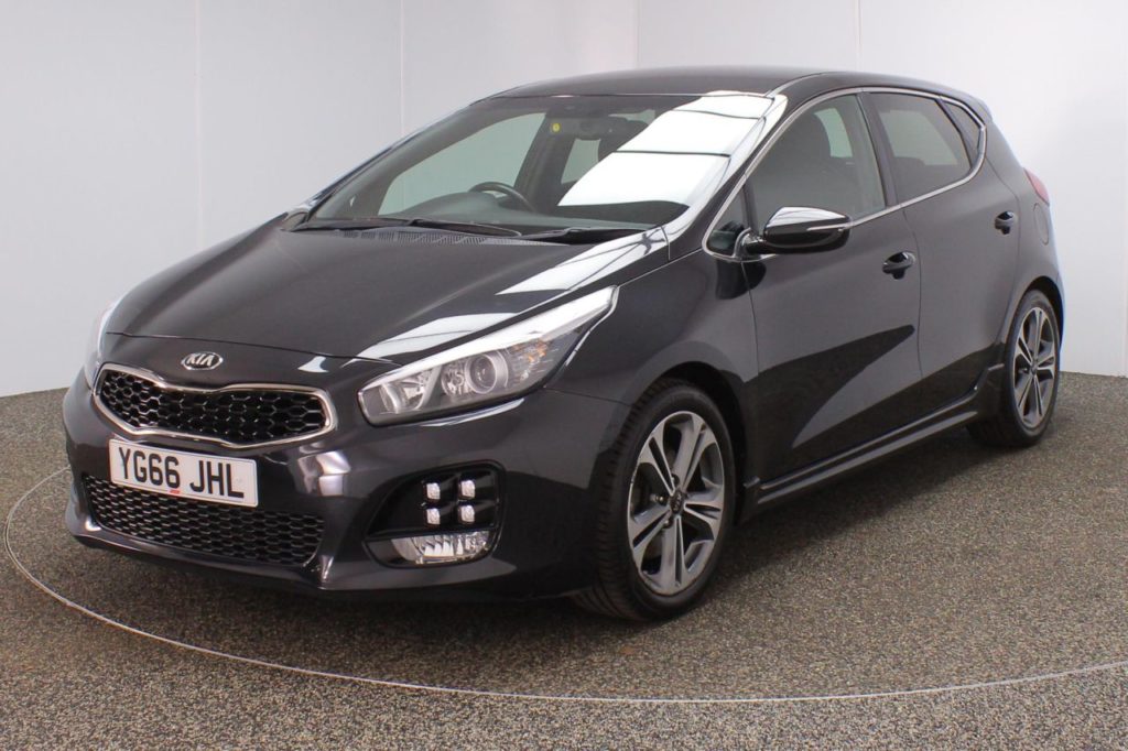 Used_2016_BLACK_KIA_CEED_1