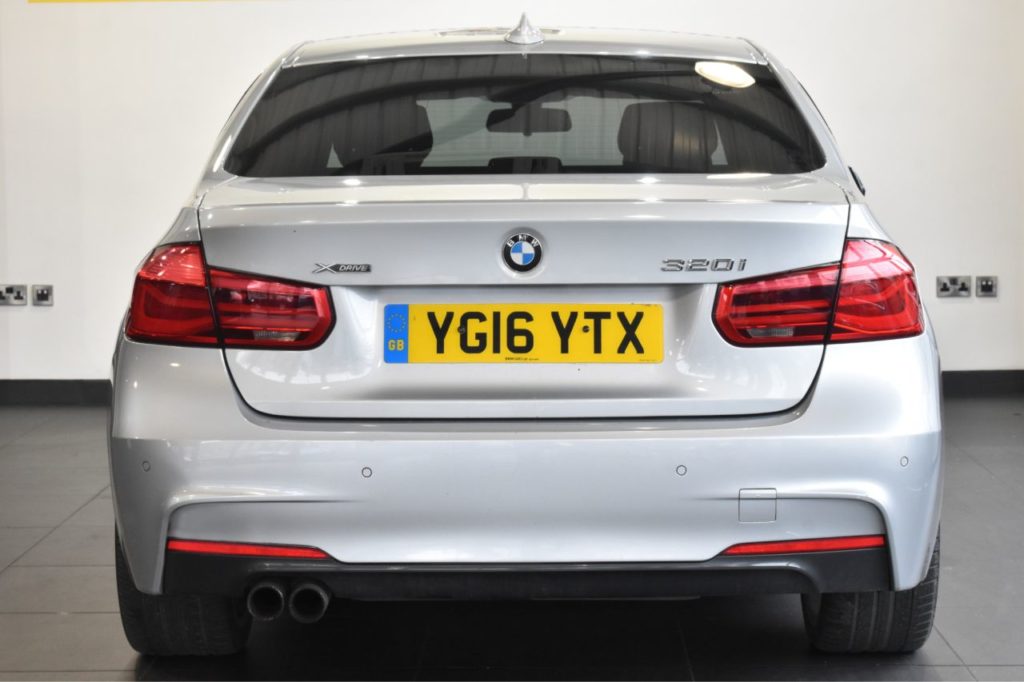 Used_2016_SILVER_BMW_3-SERIES_2