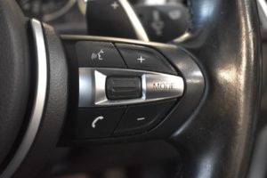 Used_2016_SILVER_BMW_3-SERIES_2