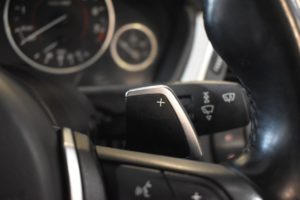 Used_2016_SILVER_BMW_3-SERIES_2