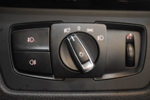 Used_2016_SILVER_BMW_3-SERIES_2