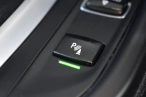 Used_2016_SILVER_BMW_3-SERIES_2