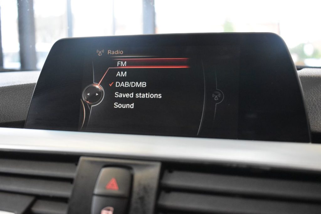 Used_2016_SILVER_BMW_3-SERIES_2