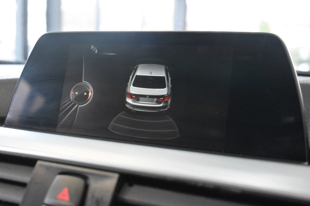 Used_2016_SILVER_BMW_3-SERIES_2