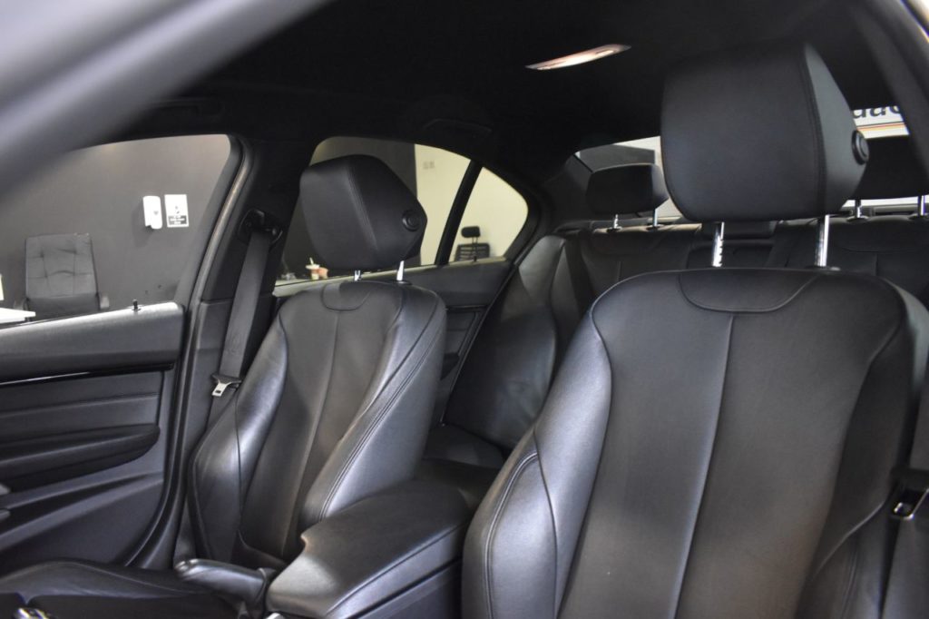 Used_2016_SILVER_BMW_3-SERIES_2
