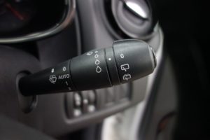 Used_2016_WHITE_RENAULT_CLIO_1